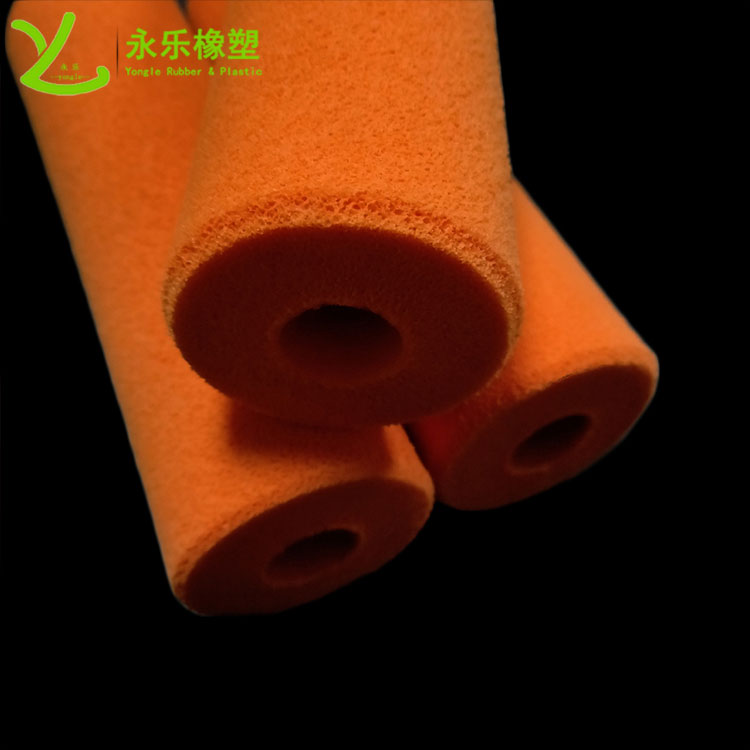 武清滾軸發泡硅膠管