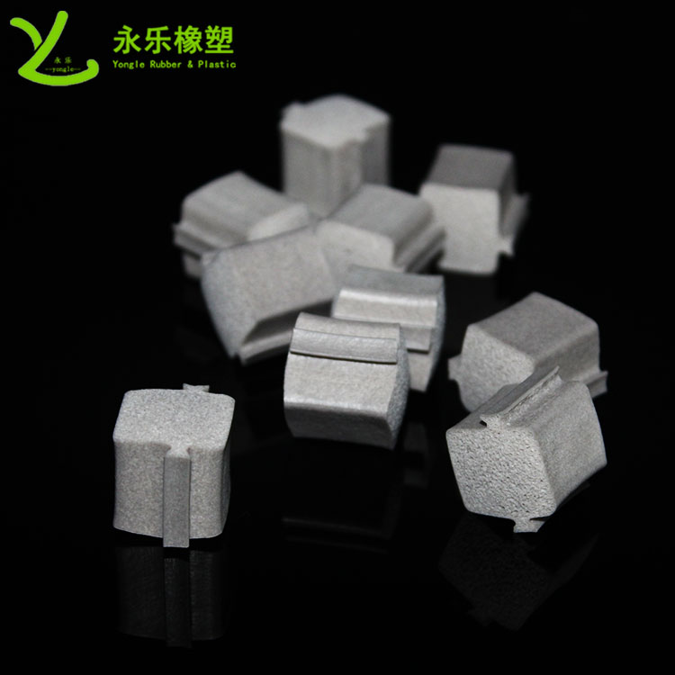 模壓硅膠發(fā)泡，模壓硅膠發(fā)泡件，定制模壓硅膠發(fā)泡，細(xì)孔模壓硅膠發(fā)泡